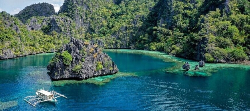 Excursion en banca entre les îles et lagons de Coron et Busuanga