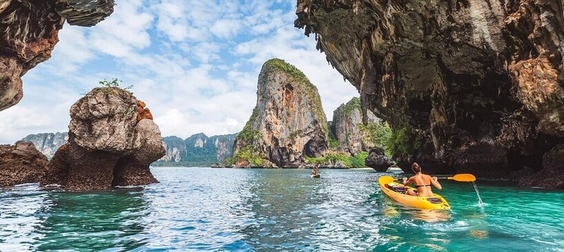 En kayak, découverte des criques et plages sauvages du golfe d'Andaman