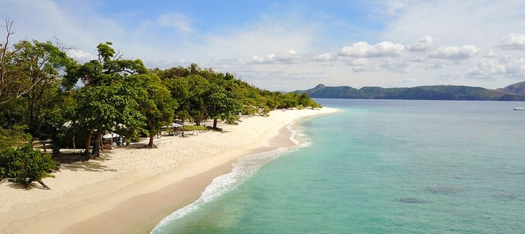 Plage paradisiaque de Dimakya au largede Busuanga aux Philippines