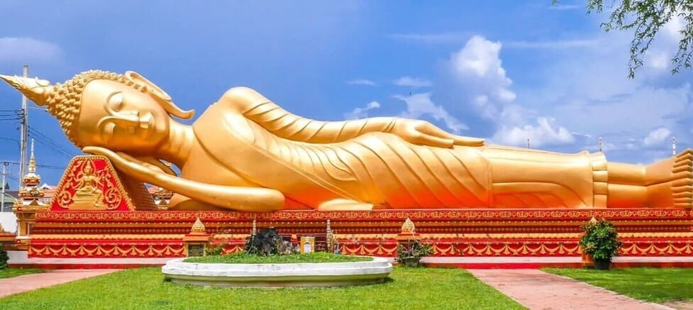 Le Bouddha couché de Wat Pha That Luang à Vientiane